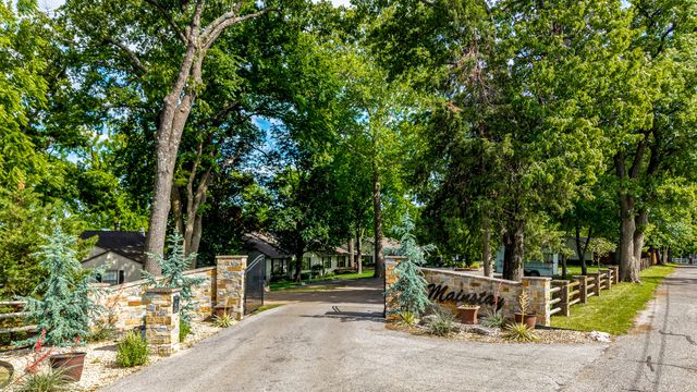 30310 S 562 Road 15, Monkey Island, OK 74331