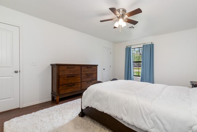 30310 S 562 Road 15, Monkey Island, OK 74331