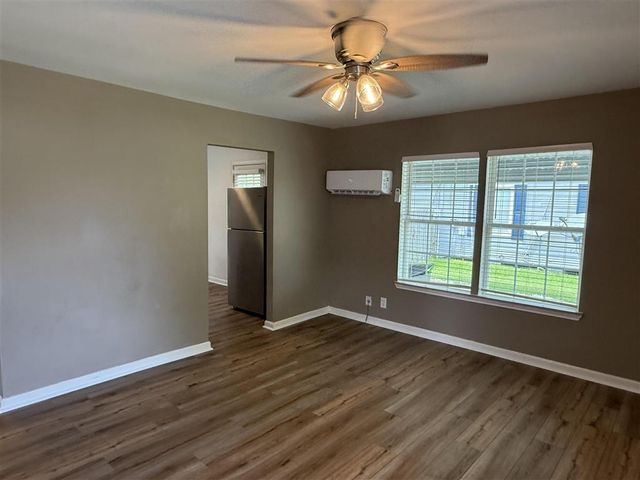 1426 Grein Avenue, Lake Charles, LA 70601