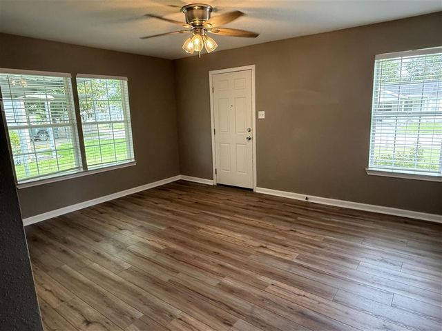 1426 Grein Avenue, Lake Charles, LA 70601