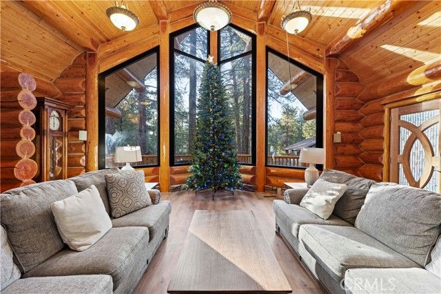 39900 Forest Road, Big Bear Lake, CA 92315