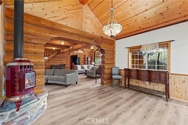 39900 Forest Road, Big Bear Lake, CA 92315