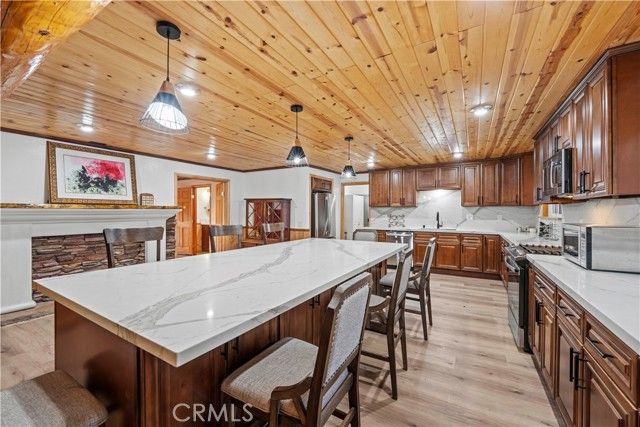 39900 Forest Road, Big Bear Lake, CA 92315