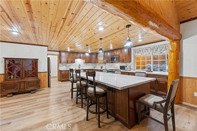 39900 Forest Road, Big Bear Lake, CA 92315