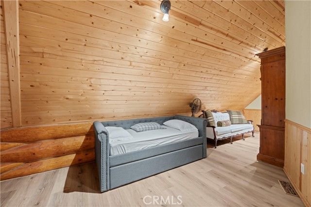 39900 Forest Road, Big Bear Lake, CA 92315