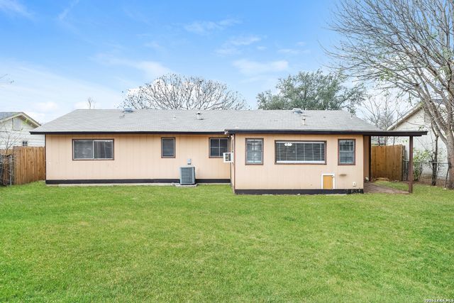 5930 Cliff Valley, San Antonio, TX 78250