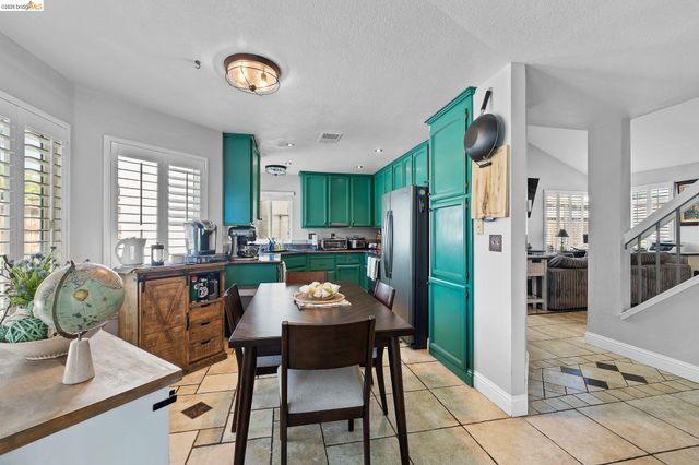 2055 Truman Ln, Oakley, CA 94561