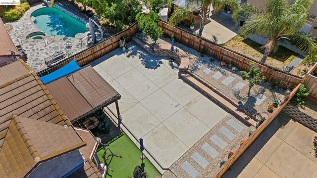 2055 Truman Ln, Oakley, CA 94561