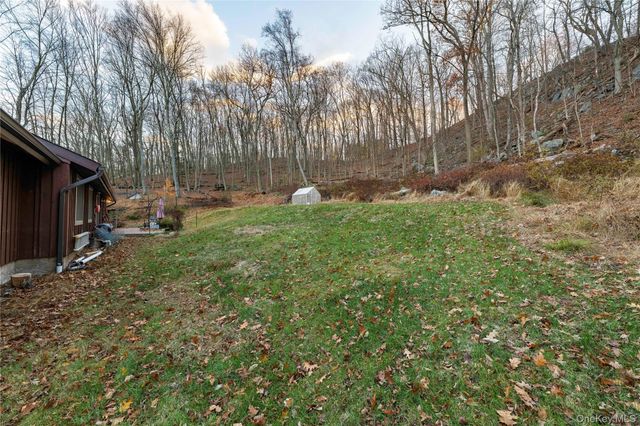 630 Union Valley Road, Mahopac, NY 10541