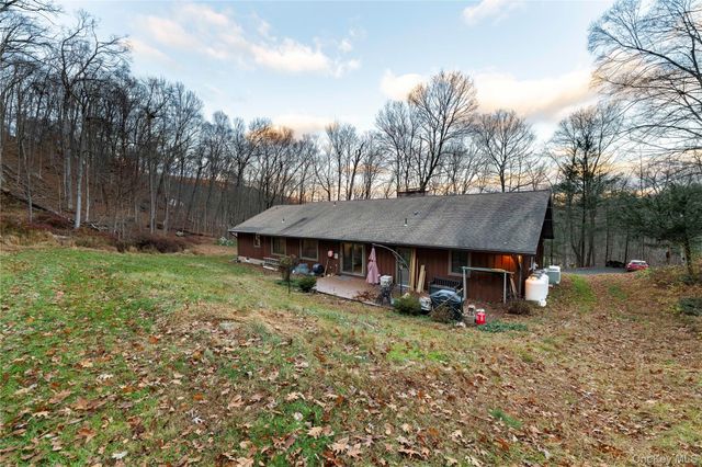 630 Union Valley Road, Mahopac, NY 10541