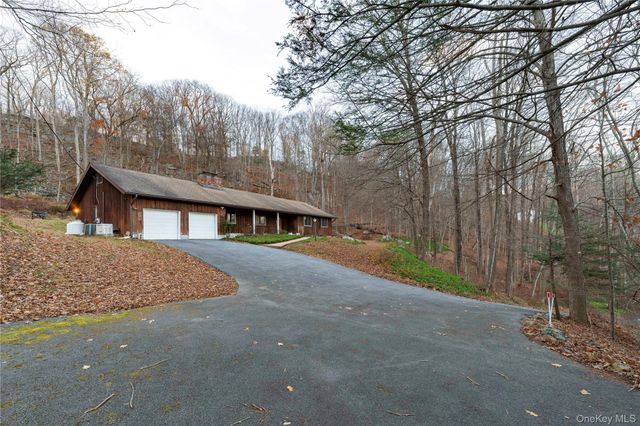 630 Union Valley Road, Mahopac, NY 10541