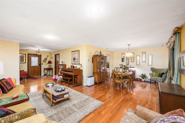 630 Union Valley Road, Mahopac, NY 10541