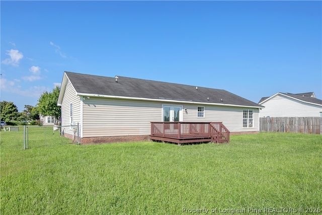 129 Cavalier Drive, Raeford, NC 28376