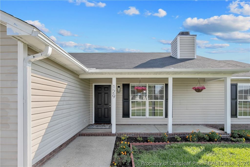 129 Cavalier Drive, Raeford, NC 28376 — photo 4