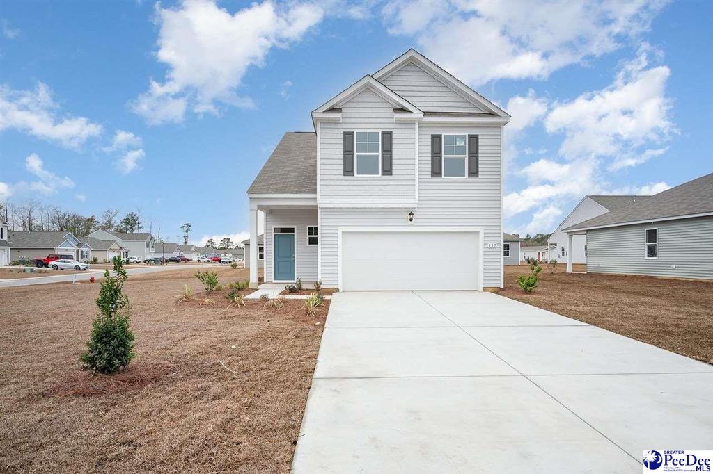 561 Bluff View Ln, Florence, SC 29505