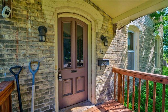 231 4th Street, Baraboo, WI 53913