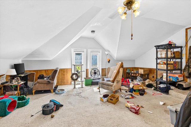 231 4th Street, Baraboo, WI 53913