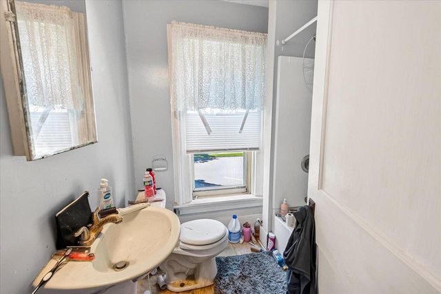 231 4th Street, Baraboo, WI 53913