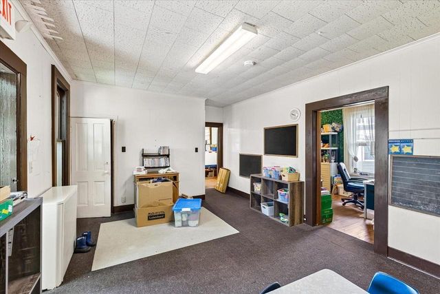 231 4th Street, Baraboo, WI 53913