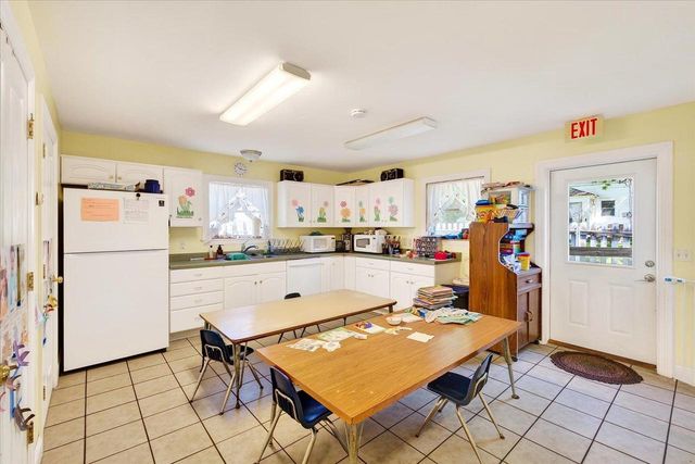 231 4th Street, Baraboo, WI 53913