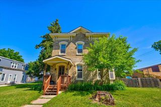 231 4th Street, Baraboo, WI 53913