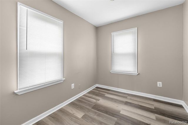 7003 Chalmers Avenue, Warren, MI 48091