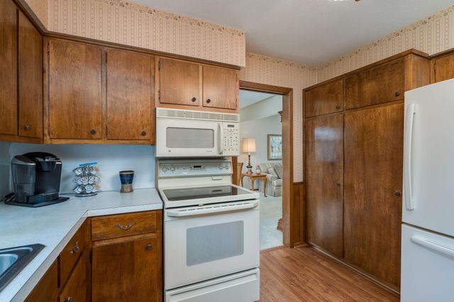 137 Marabou Drive, Mankato, MN 56001