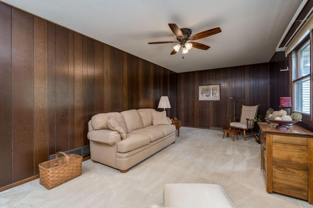 137 Marabou Drive, Mankato, MN 56001