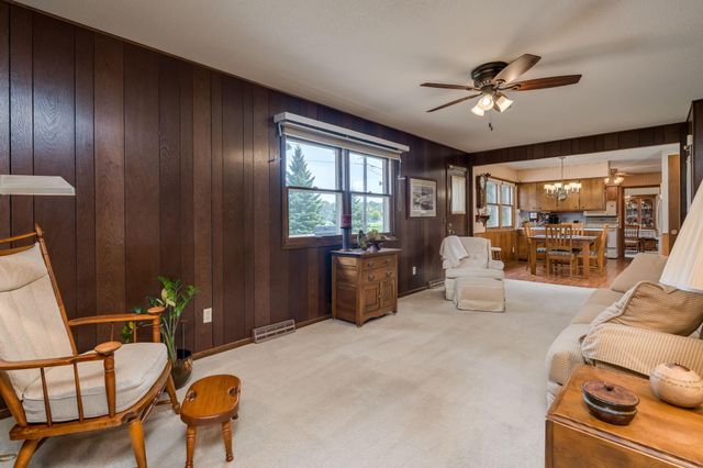 137 Marabou Drive, Mankato, MN 56001