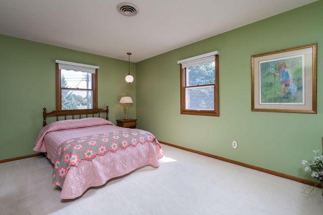137 Marabou Drive, Mankato, MN 56001