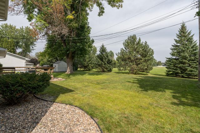 137 Marabou Drive, Mankato, MN 56001
