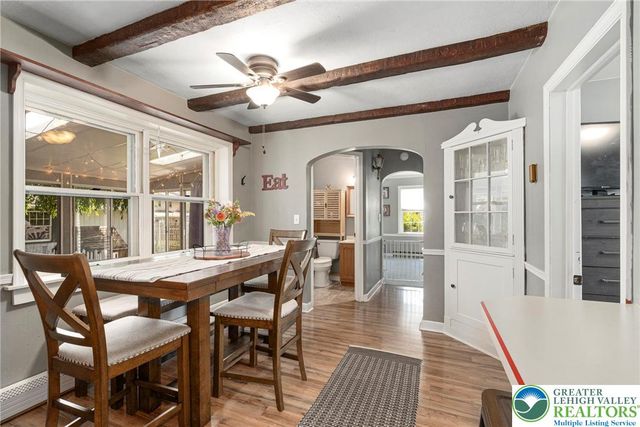 425 Beverly Drive, South Whitehall Twp, PA 18104