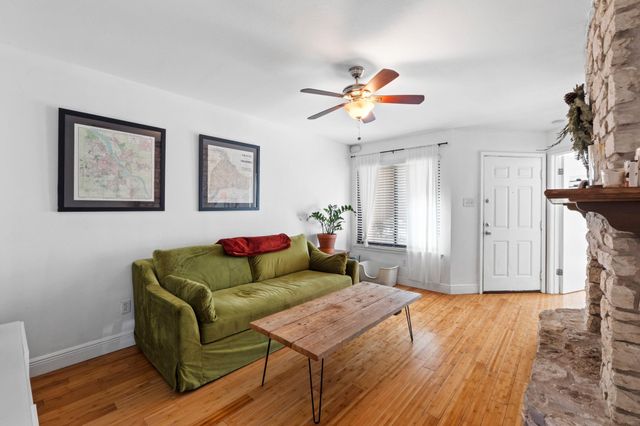 1750 Timber Ridge RD 102, Austin, TX 78741