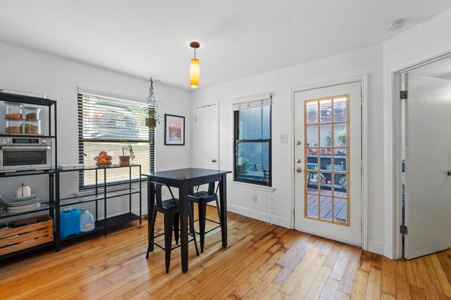 1750 Timber Ridge RD 102, Austin, TX 78741