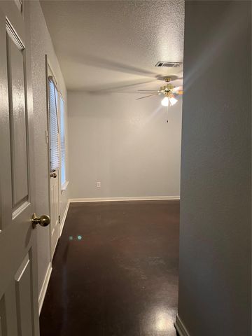 1608 Libby LN, Harker Heights, TX 76548