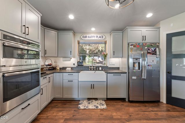 757 NE Tokay, Grants Pass, OR 97526