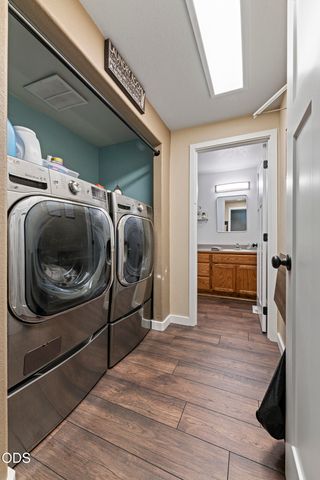 757 NE Tokay, Grants Pass, OR 97526