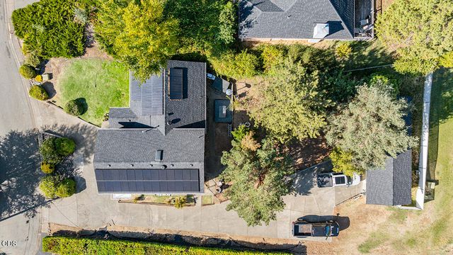 757 NE Tokay, Grants Pass, OR 97526
