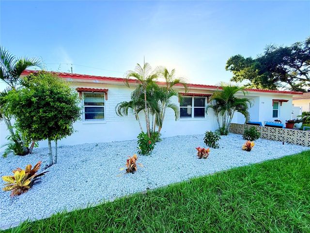 1500 77TH STREET N, St Petersburg, FL 33710
