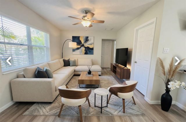 1500 77TH STREET N, St Petersburg, FL 33710