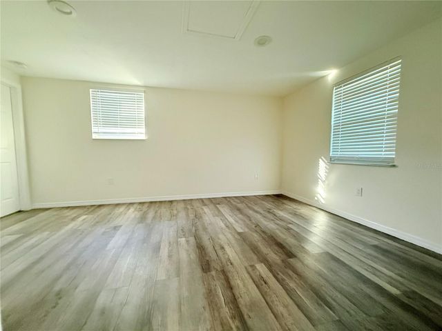1500 77TH STREET N, St Petersburg, FL 33710