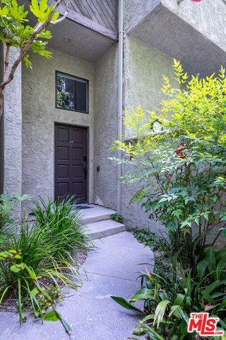 12831 Moorpark Street 14, Studio City (los Angeles), CA 91604