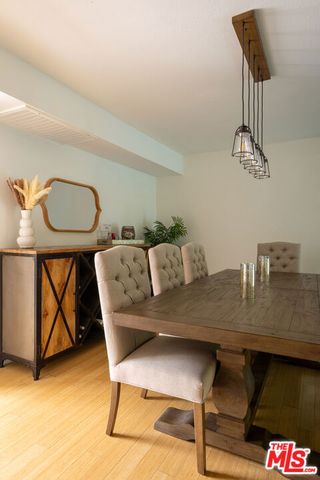 12831 Moorpark Street 14, Studio City (los Angeles), CA 91604