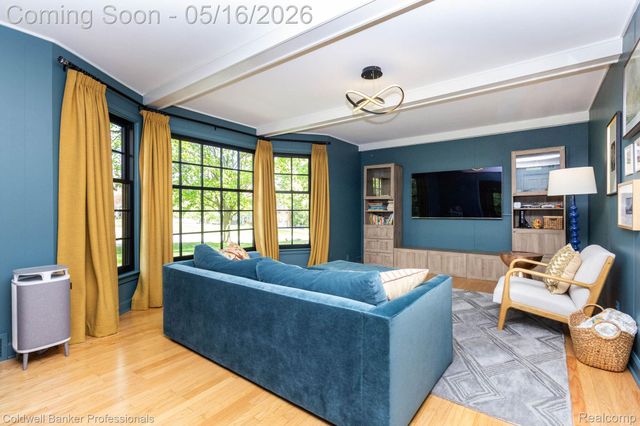 605 Apple Hill Lane, Rochester Hills, MI 48306