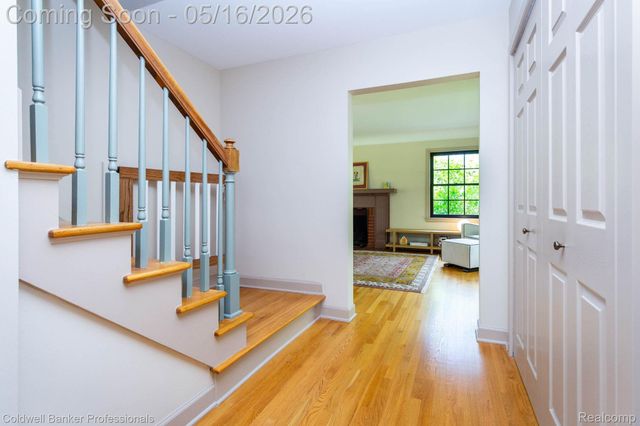 605 Apple Hill Lane, Rochester Hills, MI 48306