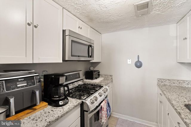 14807 ANDERSON CT, Woodbridge, VA 22193