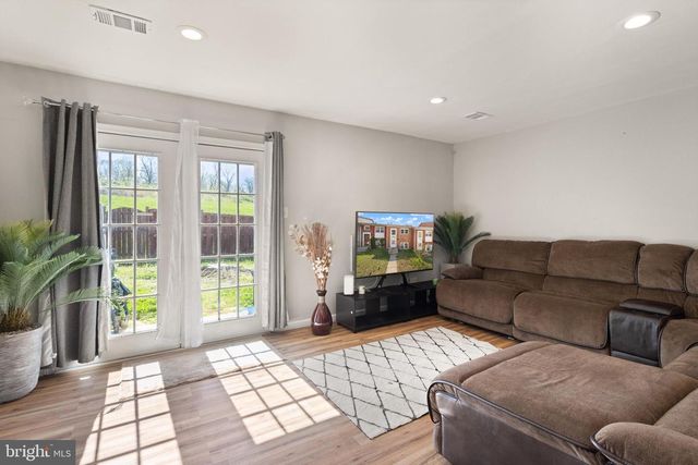 14807 ANDERSON CT, Woodbridge, VA 22193