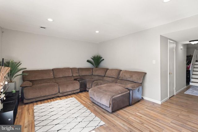 14807 ANDERSON CT, Woodbridge, VA 22193