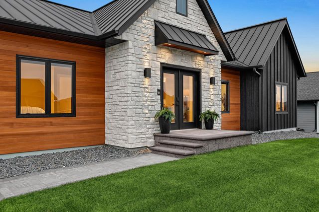 251 Weston ROAD, Holmen, WI 54636