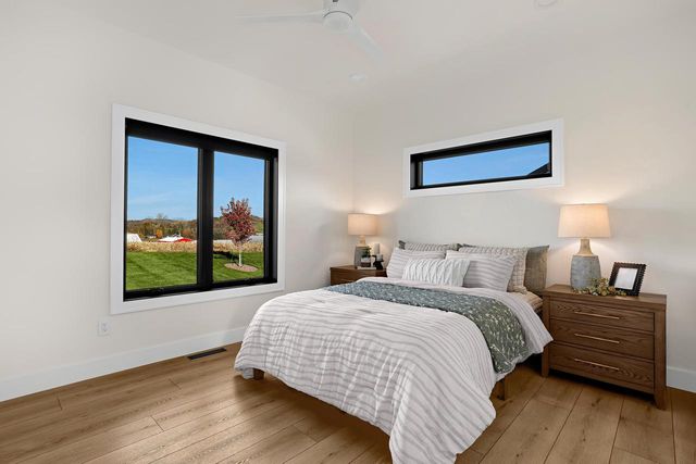 251 Weston ROAD, Holmen, WI 54636